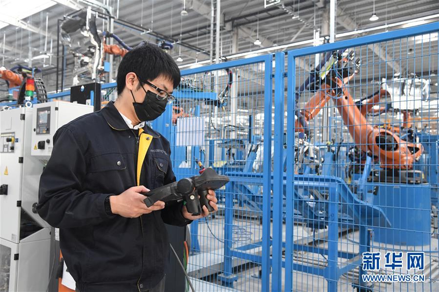 战疫情 稳增长 强信心--北京复工日生产建设一线见闻